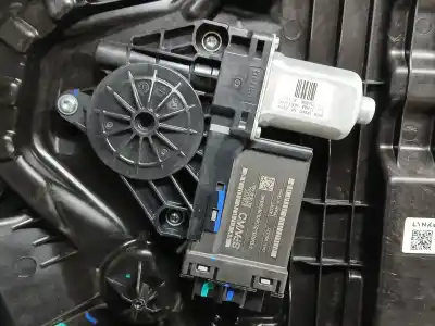 Автозапчастина б/у регулятор скла заднього правого для lynk & co 01 phev посилання на oem iam 8891895814 2203260000557 