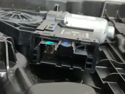 Автозапчастина б/у регулятор скла заднього правого для lynk & co 01 phev посилання на oem iam 8891895814 2203260000557 