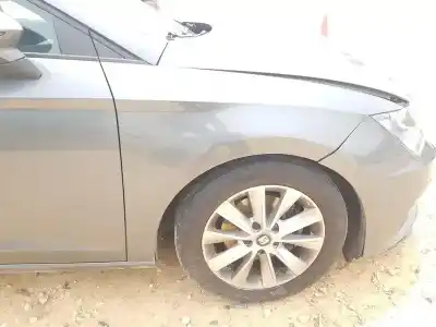 Автозапчастина б/у передне праве крило для SEAT LEON (5F1) 1.4 TGI Посилання на OEM IAM 5F0821022J  