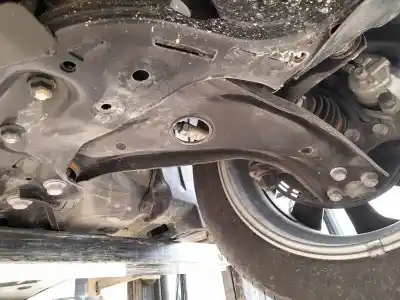 Автозапчастина б/у передній лівий нижний рычаг підвіски для toyota aygo x (_b7_) 1.0 vvt-i (kgb70) посилання на oem iam 48069k0020