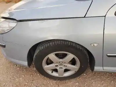 Pièce détachée automobile d'occasion Aile Avant Gauche pour PEUGEOT 407 SW ST Sport Références OEM IAM 7840P0  