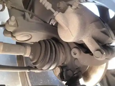 Pezzo di ricambio per auto di seconda mano snodo anteriore sinistro per citroen c-elysee (dd_) 1.2 vti 82 riferimenti oem iam 1607557480