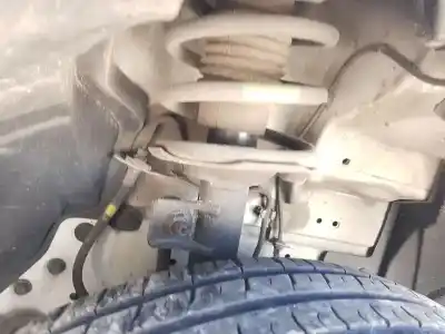 Recambio de automóvil de segunda mano de AMORTIGUADOR DELANTERO DERECHO para NISSAN NV200 FURGÓN  referencias OEM IAM E4302JX50C  
