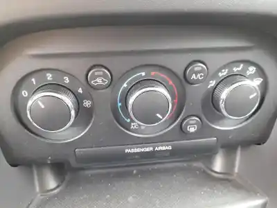 Peça sobressalente para automóvel em segunda mão COMANDO DE SOFAGEM (CHAUFFAGE / AR CONDICIONADO)  por FORD KA+ III (UK, FK)  Referências OEM IAM 2038236  