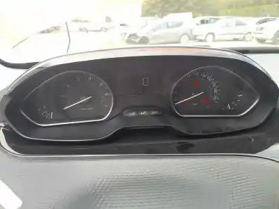 Автозапчастина б/у панель інструментів для peugeot 208 i (ca_, cc_) 1.2 vti 82 посилання на oem iam 9825986180