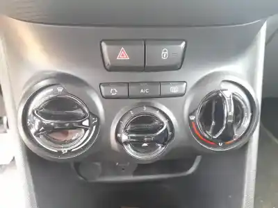 Автозапчастина б/у контроль опалення / кондиціонації для peugeot 208 i (ca_, cc_) 1.2 vti 82 посилання на oem iam 9672248380