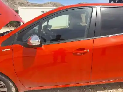Автозапчастина б/у передні ліві двері для peugeot 208 i (ca_, cc_) 1.2 vti 82 посилання на oem iam 9807820780