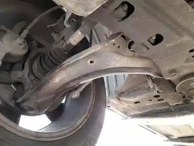 Pezzo di ricambio per auto di seconda mano Braccio Sospensione Inferiore Anteriore Destro per NISSAN QASHQAI / QASHQAI +2 I (J10, NJ10, JJ10E) 1.6 Riferimenti OEM IAM 54500BB00A  