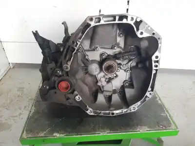 İkinci el araba yedek parçası VITES KUTUSU için DACIA LOGAN (LS_)  OEM IAM referansları JH3160 S015234 5VELOCIDADES