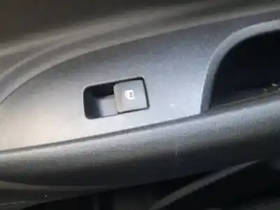 Second-hand car spare part Rear Right Power Window Switch for HYUNDAI BAYON (BC3) 1.2 MPI OEM IAM references 93581Q00004X  