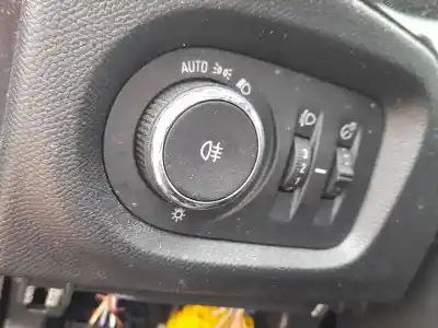 Second-hand car spare part HEADLIGHTS SWITCH for OPEL CORSA F  OEM IAM references 98320468YX  