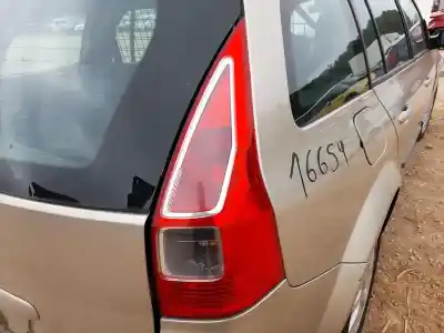 Автозапчастина б/у правий ліхтар для RENAULT MEGANE II RANCHERA FAMILIAR (KM0/1_) 1.6 16V Посилання на OEM IAM 8200142681  