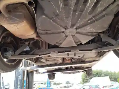 Автозапчастина б/у задня вісь для renault megane ii ranchera familiar (km0/1_) 1.6 16v посилання на oem iam 7701478436