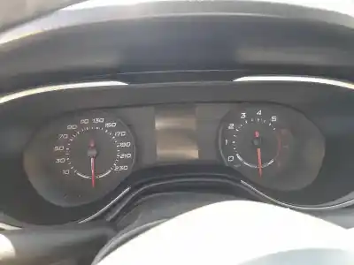 Автозапчасти б/у приборная доска за fiat tipo ranchera familiar (356_, 357_) 1.4 (356wxf1b) ссылки oem iam 52122324