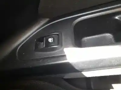 Автозапчасти б/у выключатель переднего правого окна за fiat tipo ranchera familiar (356_, 357_) 1.4 (356wxf1b) ссылки oem iam 735631464