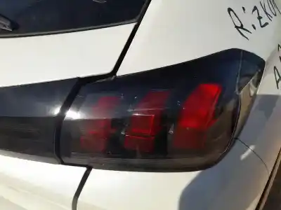 Автозапчасти б/у правый задний фонарь за PEUGEOT 208 II (UB_, UP_, UW_, UJ_) E-208 ссылки OEM IAM 9823216580  