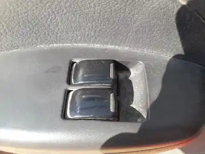 Автозапчасти б/у выключатель левого переднего окна за chevrolet aveo / kalos fastback (t200) 1.4 16v ссылки oem iam 96396352