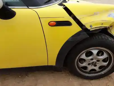 Second-hand car spare part front right fin for mini mini (r50, r53) cooper oem iam references 41217037438  