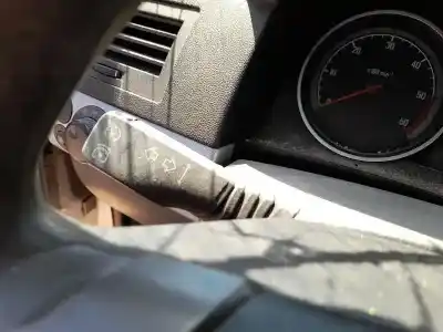 Автозапчасти б/у команда очистки за OPEL ASTRA H GTC (A04) 1.7 CDTI (L08) ссылки OEM IAM 13129642  13129642 LUCES    13129721 LIMPIA