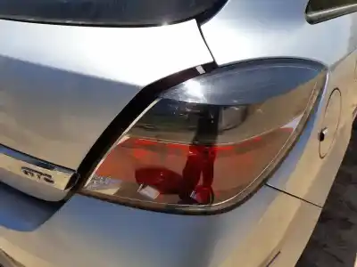 Автозапчасти б/у правый задний фонарь за opel astra h gtc (a04) 1.7 cdti (l08) ссылки oem iam 93190791