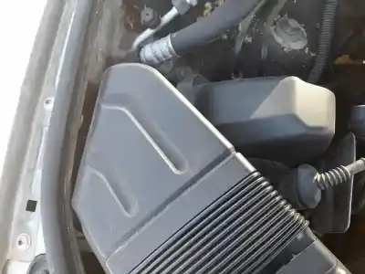 Peça sobressalente para automóvel em segunda mão Suporte Do Filtro De Ar por AUDI A4 B6 (8E2) 1.9 TDI Referências OEM IAM 03G133837  