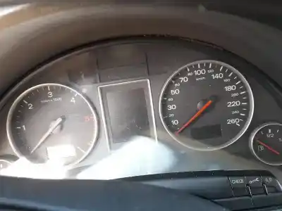 Peça sobressalente para automóvel em segunda mão QUADRANTE por AUDI A4 B6 (8E2)  Referências OEM IAM 8E1857041G24A  
