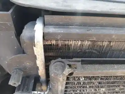 Peça sobressalente para automóvel em segunda mão RADIADOR DE ÁGUA por AUDI A4 B6 (8E2)  Referências OEM IAM 8E0121251A  