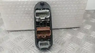 Second-hand car spare part left front power window switch for renault scénic ii (jm0/1_) 1.5 dci (jm1e, jm16) oem iam references 8200107772 156018070c 