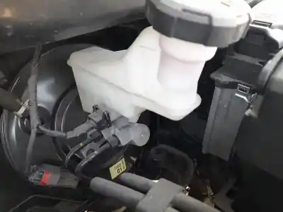 Автозапчастина б/у гальмівний насос для KIA STONIC (YB) 1.2 CVVT Посилання на OEM IAM   
