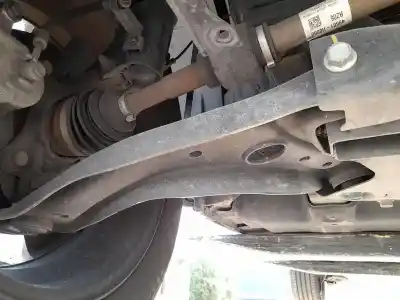 Автозапчастина б/у передній правий нижний рычаг підвіски для KIA STONIC (YB) 1.2 CVVT Посилання на OEM IAM   