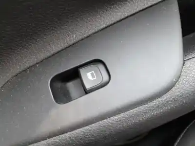 Second-hand car spare part rear right power window switch for kia stonic (yb) 1.2 cvvt oem iam references 