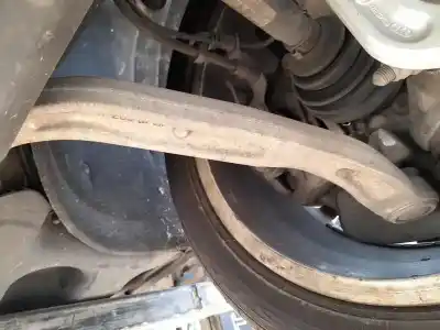 Автозапчастина б/у передній лівий нижний рычаг підвіски для AUDI A6 C6 (4F2) 2.0 TDI Посилання на OEM IAM 4F0407693H  
