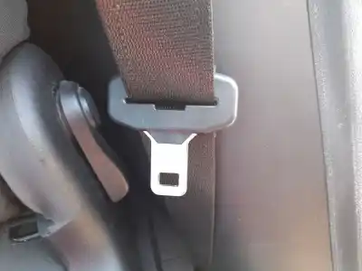 Pièce détachée automobile d'occasion CEINTURE DE SECURITE ARRIERE GAUCHE pour FIAT 500L (351_, 352_)  Références OEM IAM 735624671  