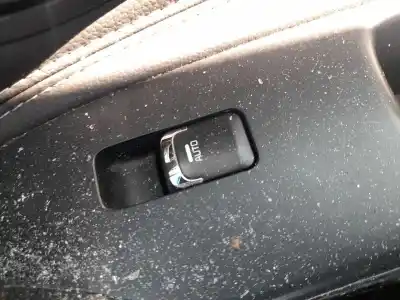 Peça sobressalente para automóvel em segunda mão botão / interruptor elevador vidro dianteiro direito por kia cee'd (jd) 1.0 t-gdi referências oem iam 93580a2000wk