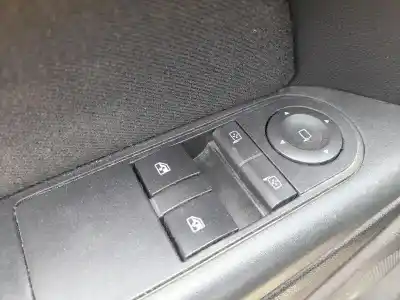 Автозапчасти б/у выключатель левого переднего окна за opel astra h gtc (a04) 1.7 cdti (l08) ссылки oem iam 13228879  