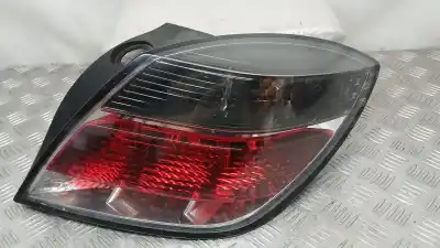 Автозапчастина б/у правий ліхтар для opel astra h gtc (a04) 1.7 cdti (l08) посилання на oem iam 93190791