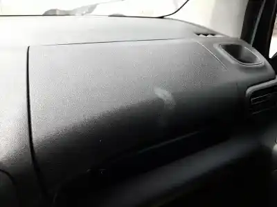 Recambio de automóvil de segunda mano de GUANTERA para PEUGEOT PARTNER FURGONETA/MONOVOLUMEN (K9) 1.5 BLUEHDI 130 referencias OEM IAM 16356872ZD  