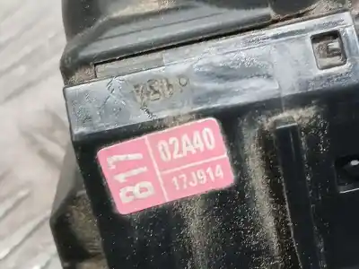 Pezzo di ricambio per auto di seconda mano comando pulito per toyota corolla (e21) hybrid active riferimenti oem iam b1702a40  