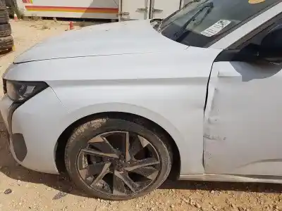 Recambio de automóvil de segunda mano de ALETA DELANTERA IZQUIERDA para PEUGEOT 308 SW III (FC_, FJ_, FR_, F4_)  referencias OEM IAM 9837980980  