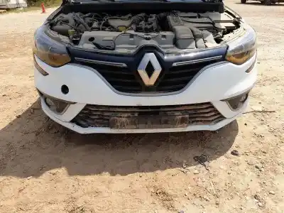 Автозапчасти б/у передний бампер за renault megane iv fastback (b9a/m/n_) 1.5 blue dci 115 (b9a6) ссылки oem iam 620225862r