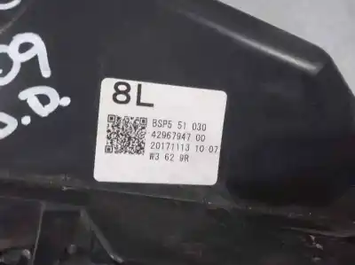 Second-hand car spare part right headlight for mazda 3 lim. () black tech edition oem iam references bsp551030  