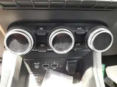 Second-hand car spare part HEATING / AIR CONDITIONING CONTROL PANEL for RENAULT ZOE ZE  OEM IAM references 275100936R  