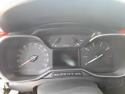 Peça sobressalente para automóvel em segunda mão quadrante por citroen c3 iii (sx) 1.2 puretech 82 referências oem iam 9823058380