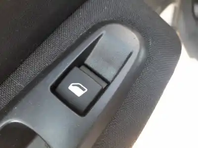 Peça sobressalente para automóvel em segunda mão botão / interruptor elevador vidro traseiro esquerdo por citroen c3 iii (sx) 1.2 puretech 82 referências oem iam 96762292zd