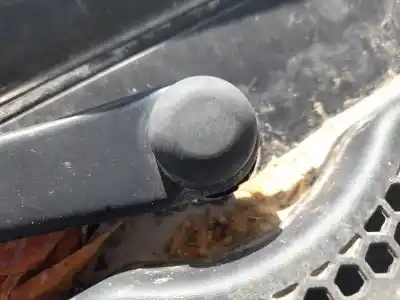 Peça sobressalente para automóvel em segunda mão motor do limpa para brisas por citroen c3 iii (sx) 1.2 puretech 82 referências oem iam 9815497780