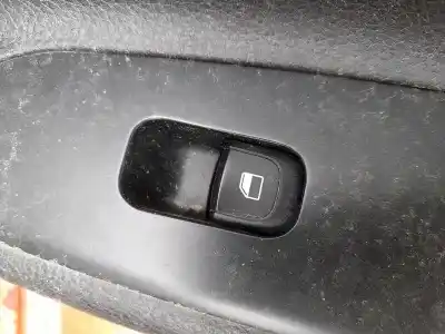 Second-hand car spare part Rear Right Power Window Switch for KIA STONIC (YB) 1.0 T-GDI OEM IAM references 93576H8000  