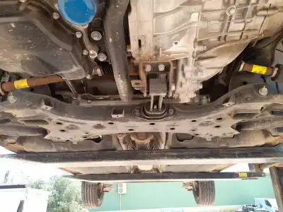 Автозапчастина б/у передня вісь для kia stonic (yb) 1.0 t-gdi eco-dynamics+ посилання на oem iam 62400h8510