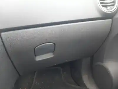 Автозапчасти б/у бардачок за OPEL CORSA D (S07) 1.4 (L08, L68) ссылки OEM IAM 13205274  