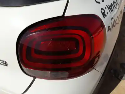 Tweedehands auto-onderdeel rechter achterlamp voor citroen c3 iii (sx) 1.2 vti 82 oem iam-referenties 9812257480