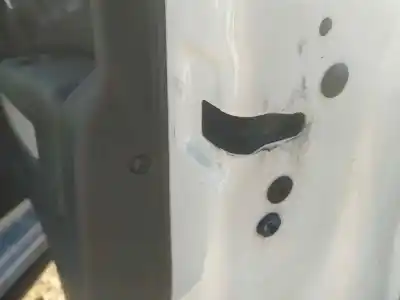 Peça sobressalente para automóvel em segunda mão fechadura da porta dianteira direita por citroen c3 live pack referências oem iam 9810481280
